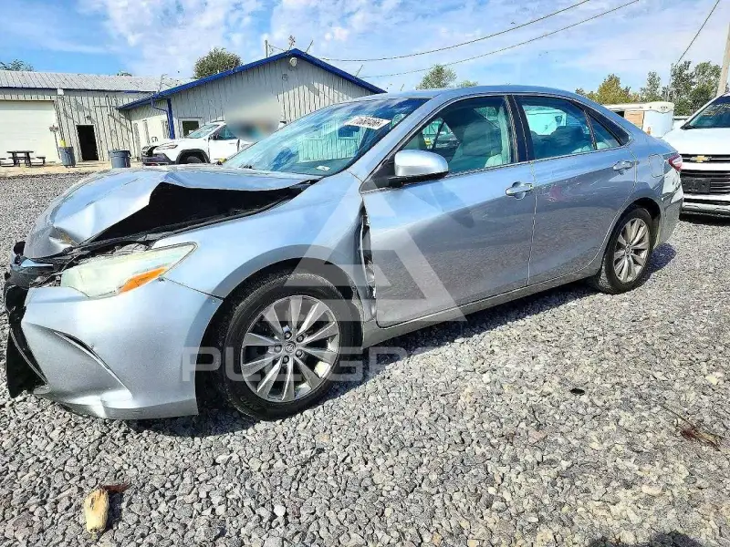 2015 Toyota CAMRY фото