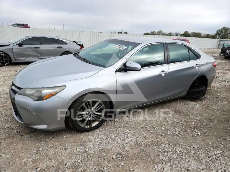 2015 Toyota CAMRY фото