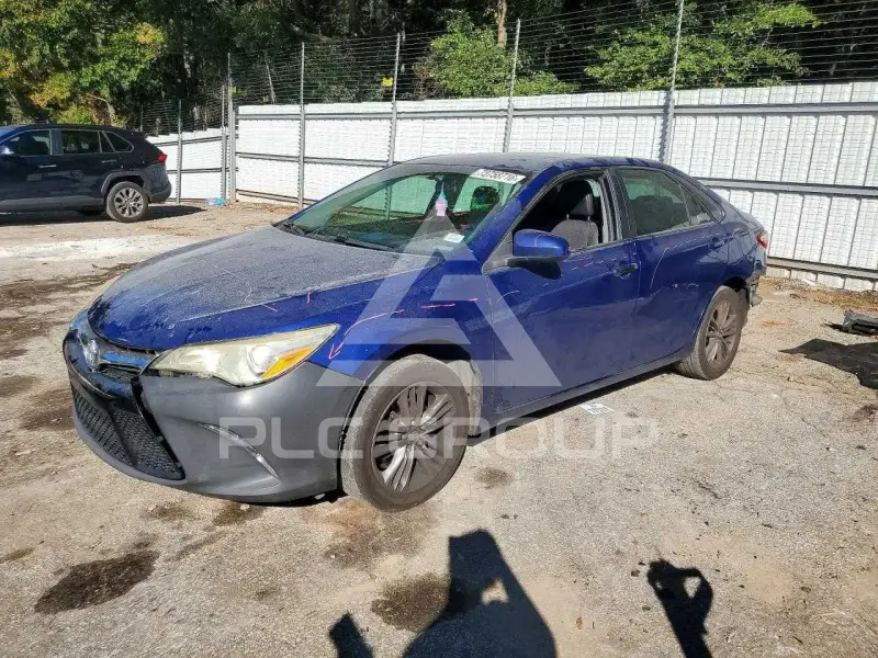 2015 Toyota CAMRY фото