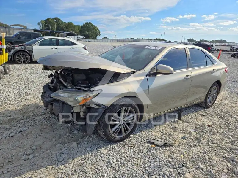 2015 Toyota CAMRY фото