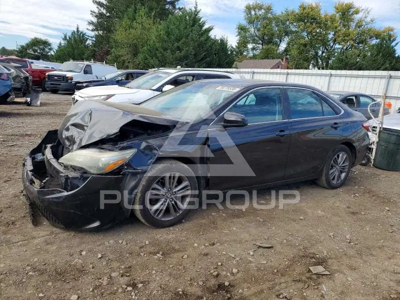 2015 Toyota CAMRY photo