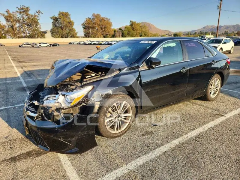 2015 Toyota CAMRY фото