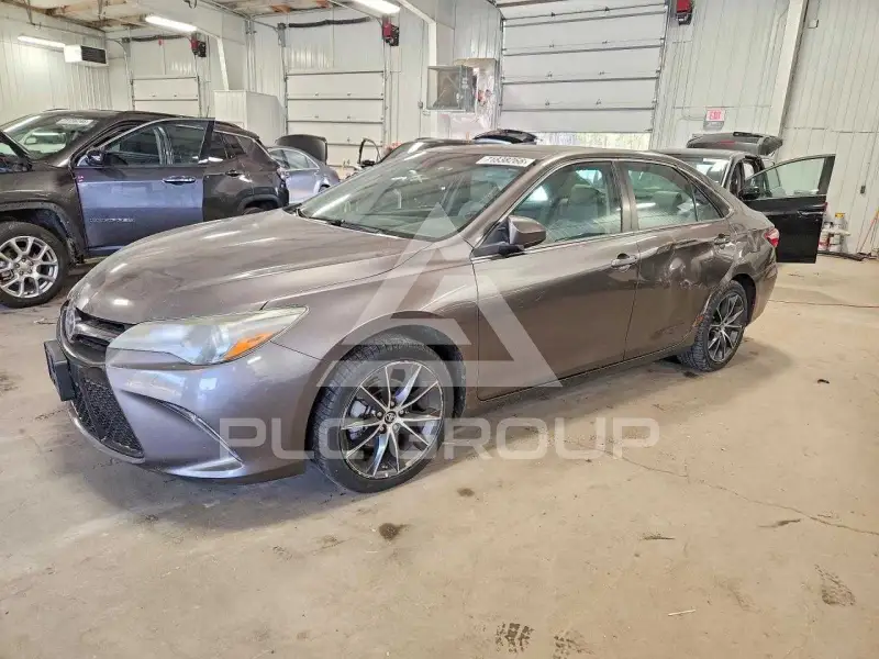2015 Toyota CAMRY photo