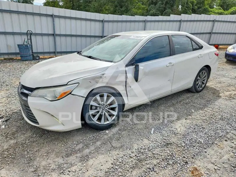 2015 Toyota CAMRY photo