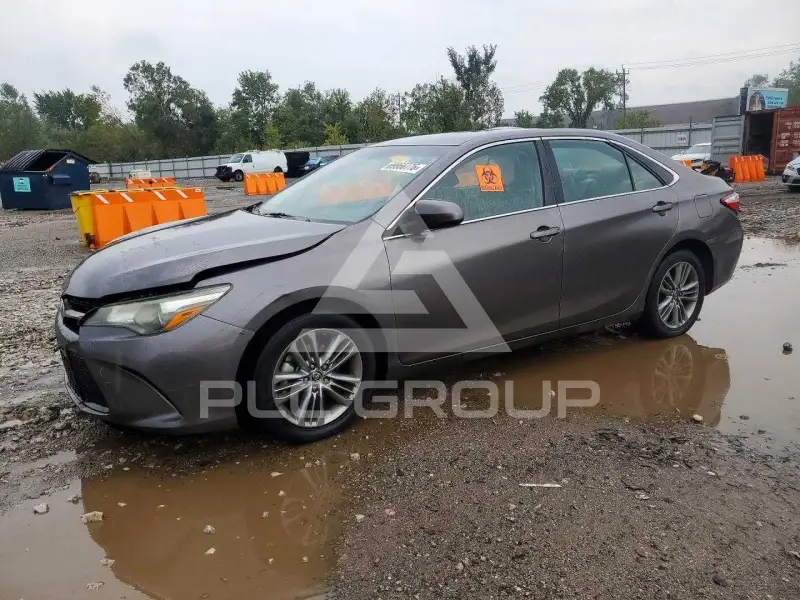 2015 Toyota CAMRY фото