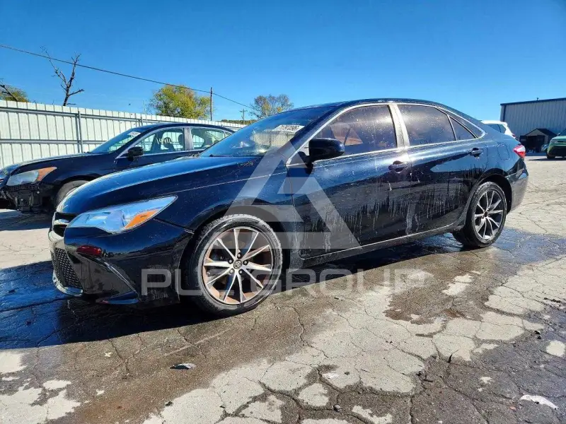 2015 Toyota CAMRY фото