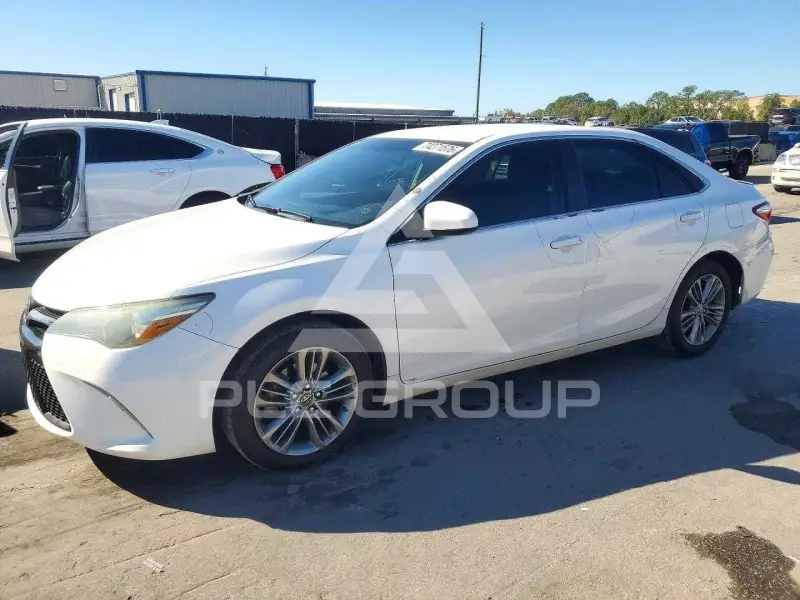 2015 Toyota CAMRY photo