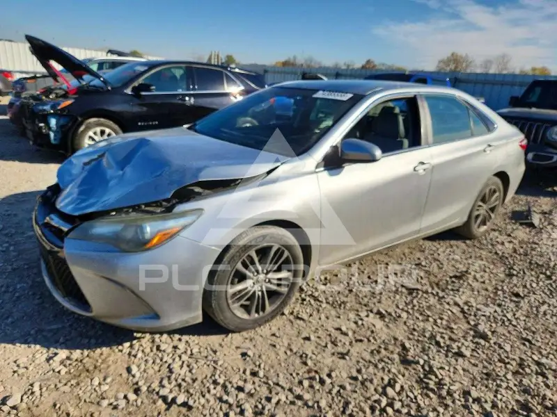 2015 Toyota CAMRY фото