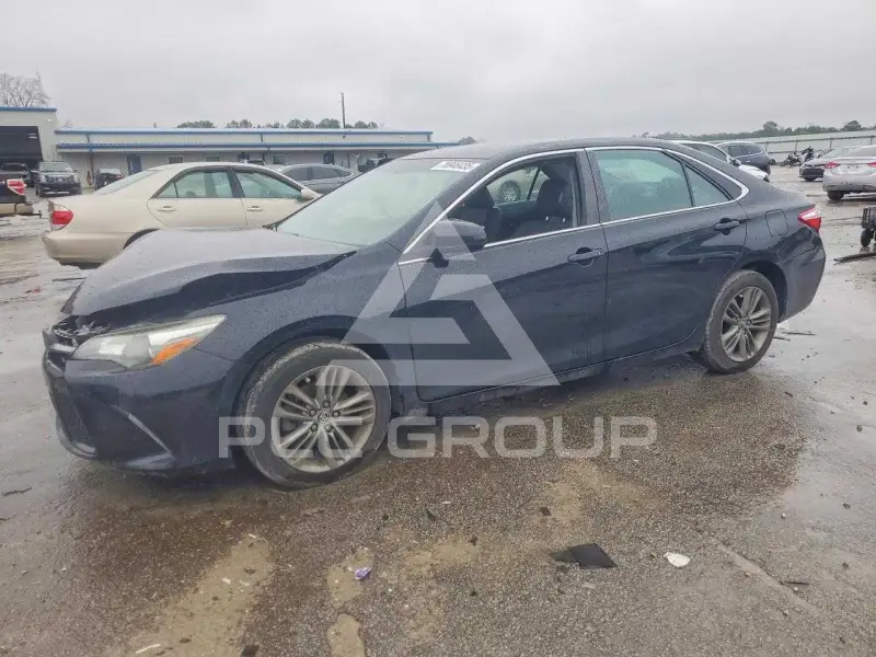 2015 Toyota CAMRY фото