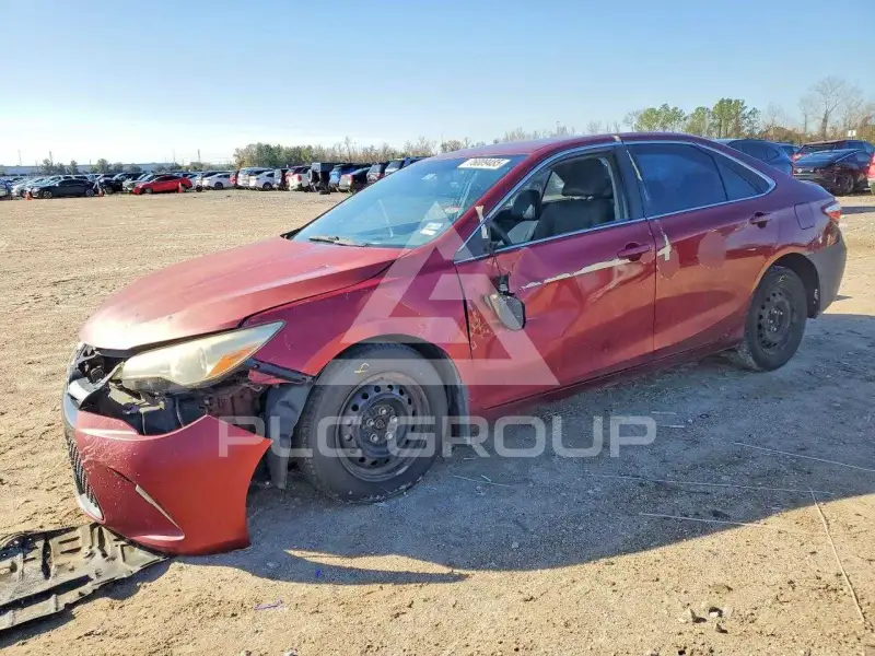 2015 Toyota CAMRY фото