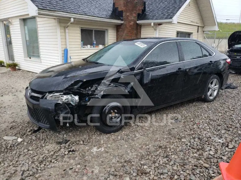 2015 Toyota CAMRY фото