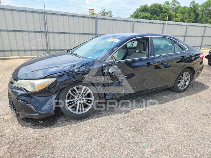 2015 Toyota CAMRY photo