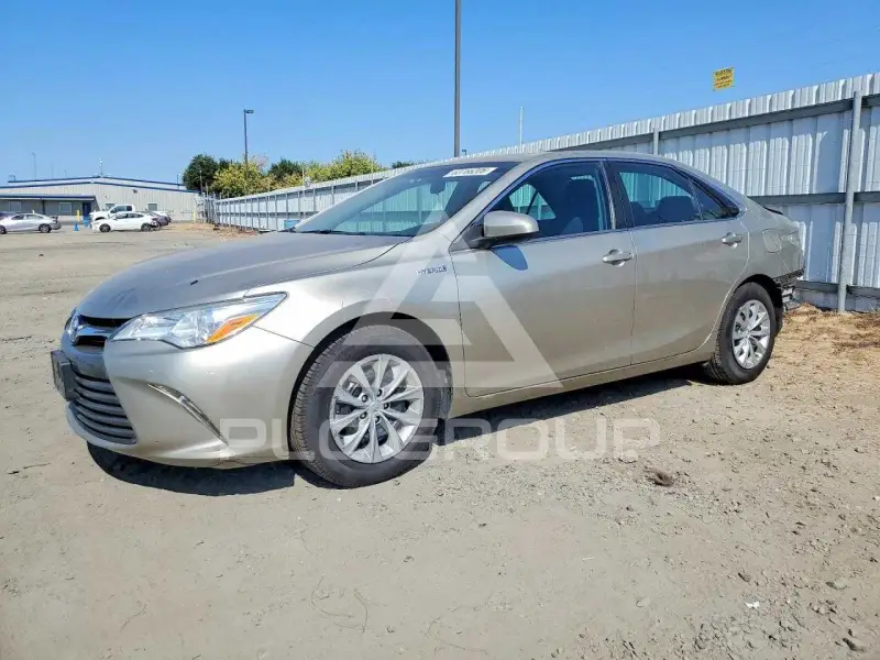 2015 Toyota CAMRY фото