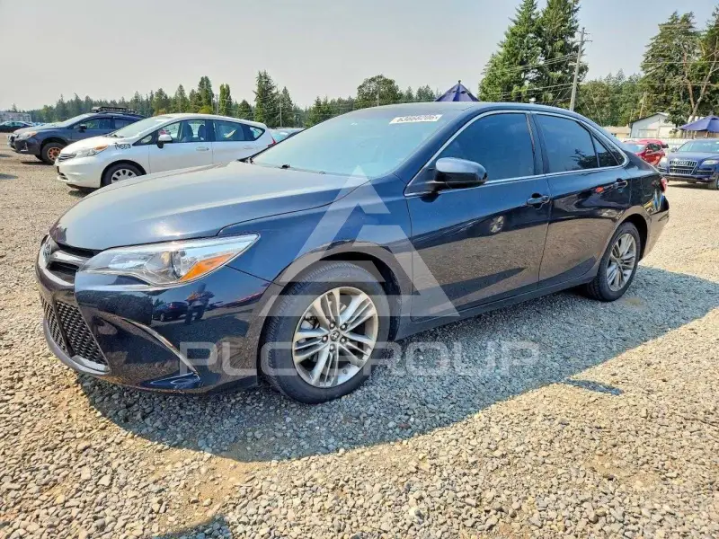 2015 Toyota CAMRY фото