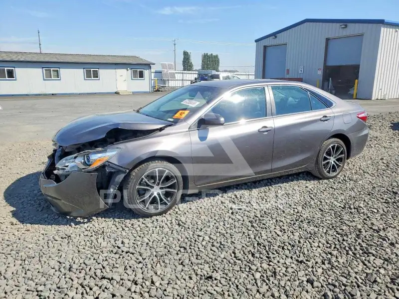 2015 Toyota CAMRY photo