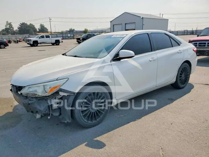 2015 Toyota CAMRY фото