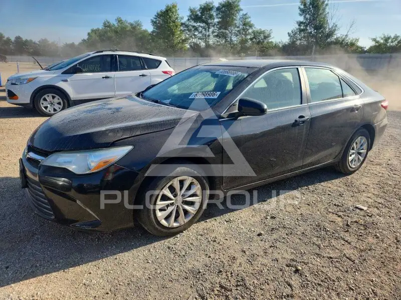 2015 Toyota CAMRY фото
