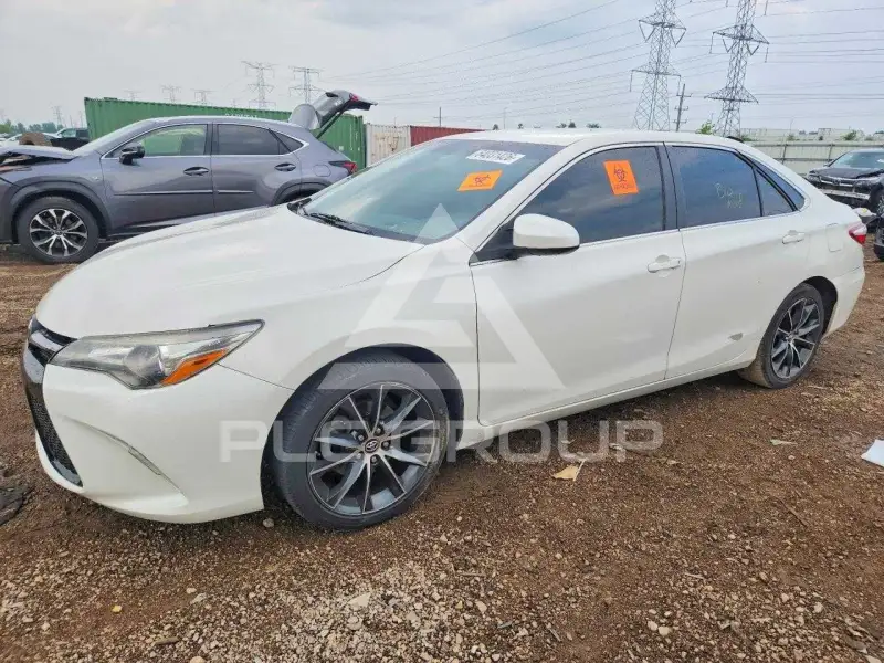 2015 Toyota CAMRY photo