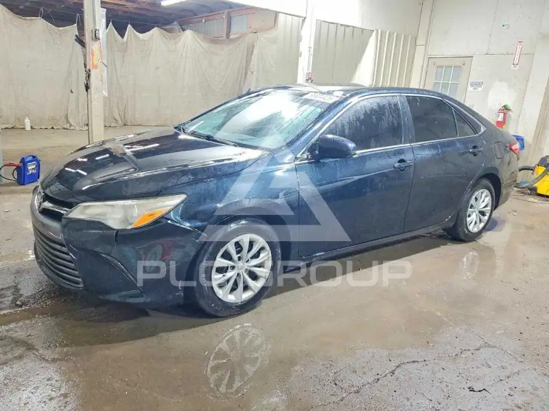 2015 Toyota CAMRY фото