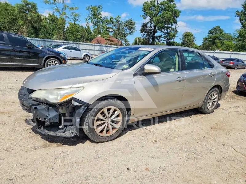 2015 Toyota CAMRY фото
