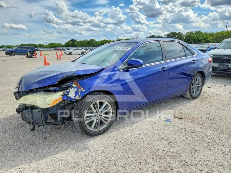 2015 Toyota CAMRY фото