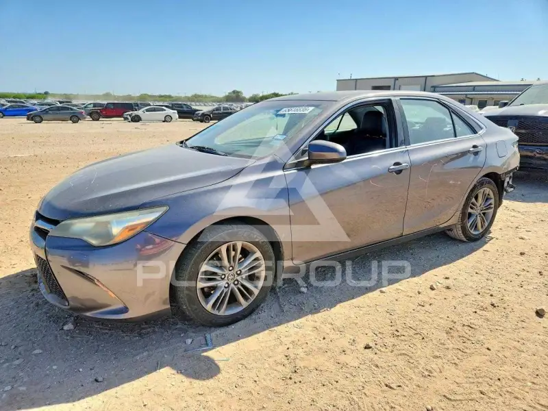 2015 Toyota CAMRY фото