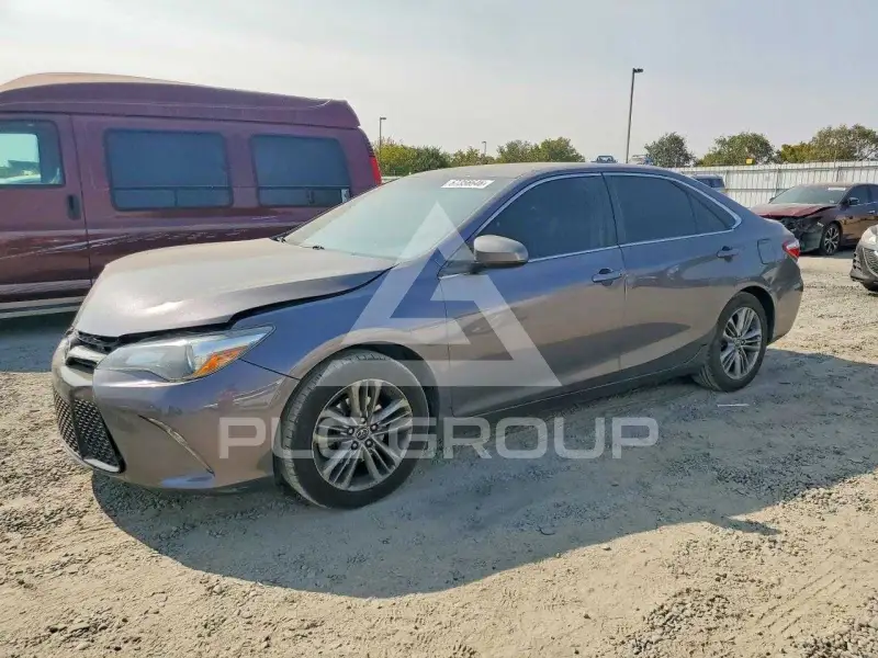 2015 Toyota CAMRY photo