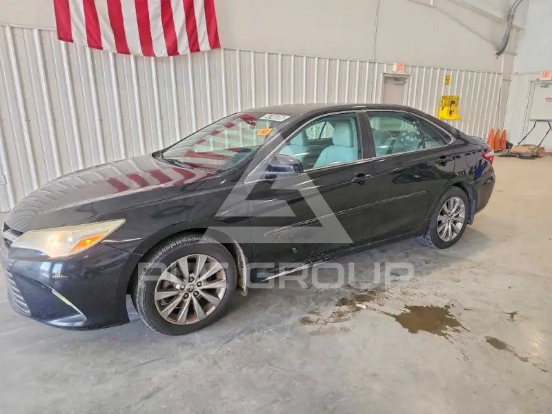 2015 Toyota CAMRY фото