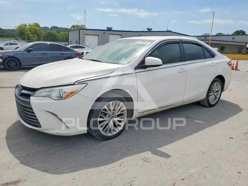 2015 Toyota CAMRY photo