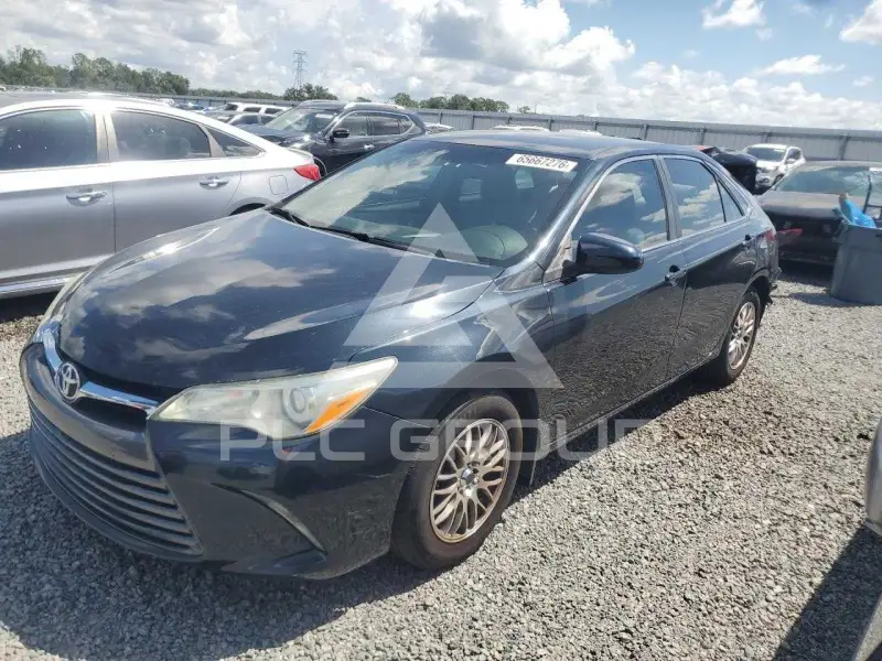 2015 Toyota CAMRY фото