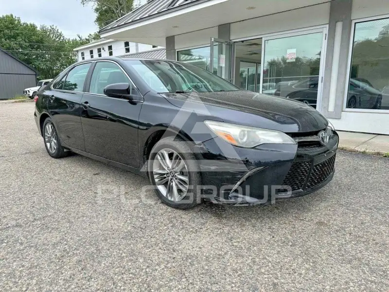 2015 Toyota CAMRY фото