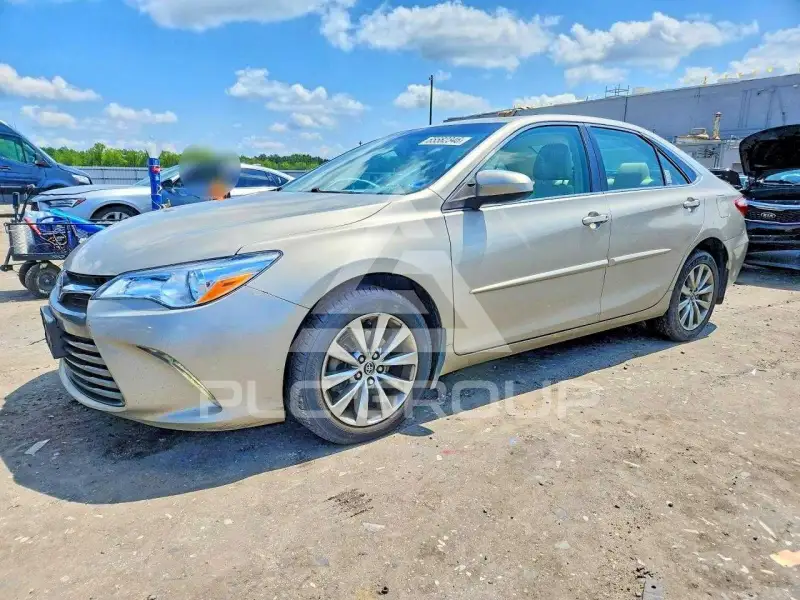 2015 Toyota CAMRY фото