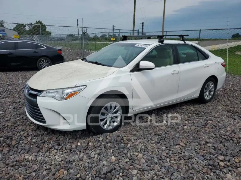 2015 Toyota CAMRY photo