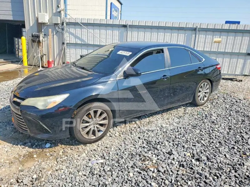 2015 Toyota CAMRY photo