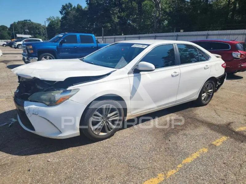 2015 Toyota CAMRY photo