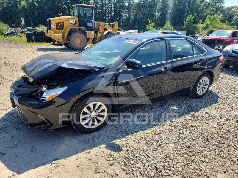 2015 Toyota CAMRY фото