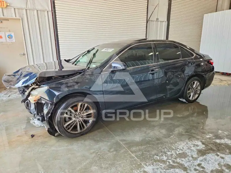 2015 Toyota CAMRY photo