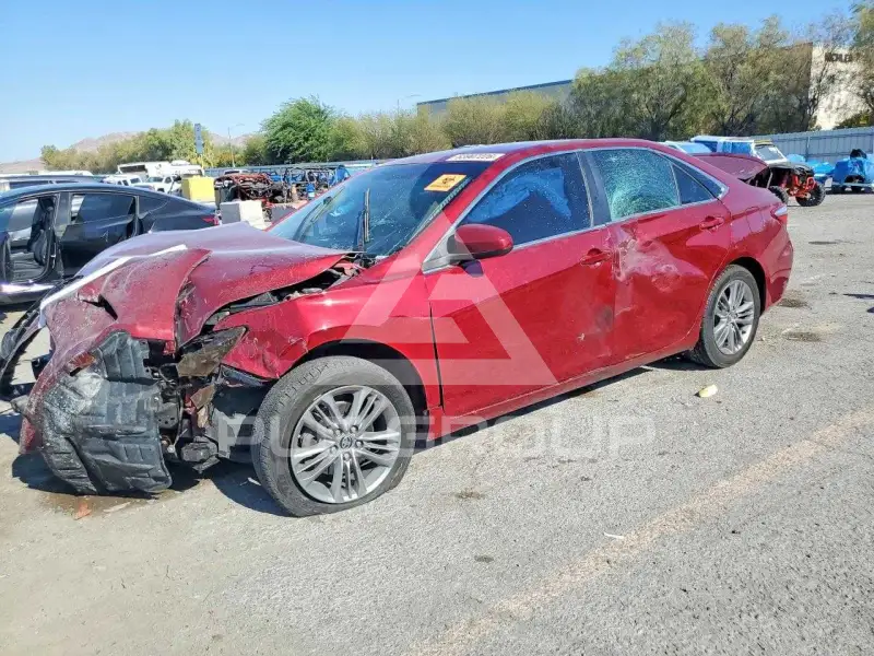 2015 Toyota CAMRY фото