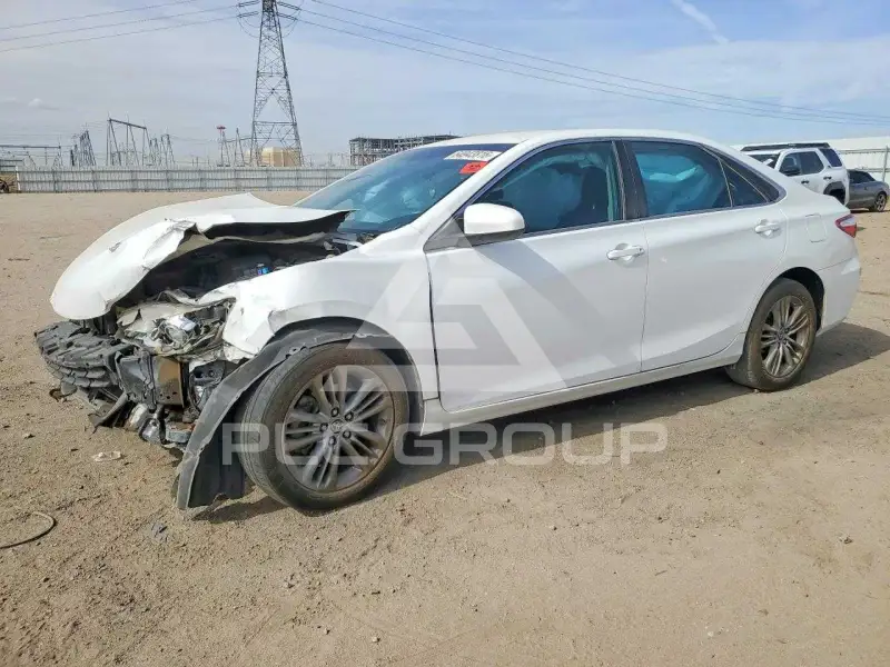 2015 Toyota CAMRY фото