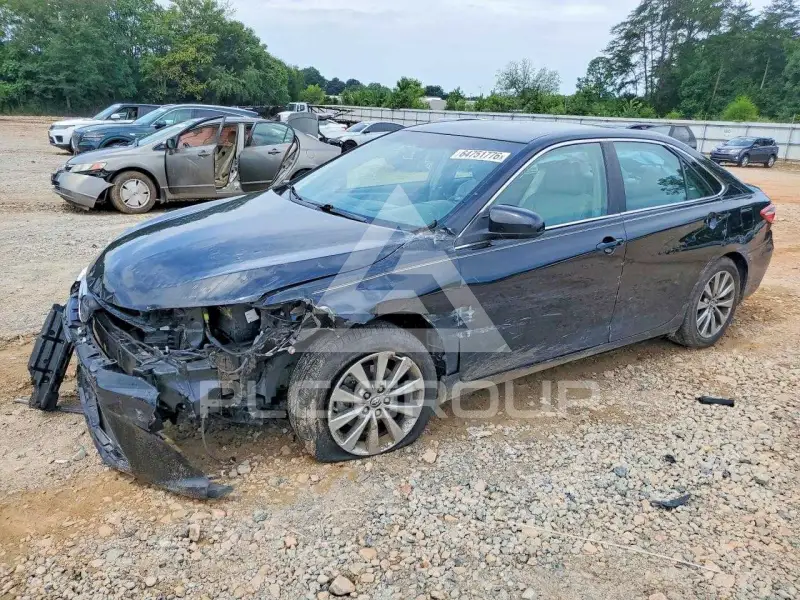 2015 Toyota CAMRY фото