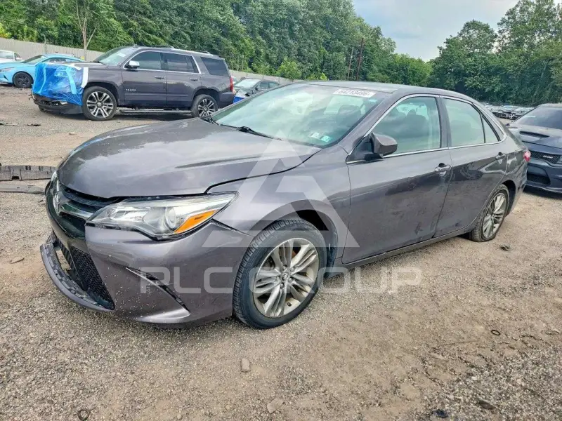 2015 Toyota CAMRY фото