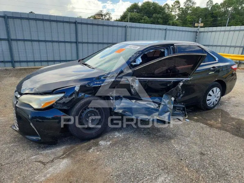 2015 Toyota CAMRY фото