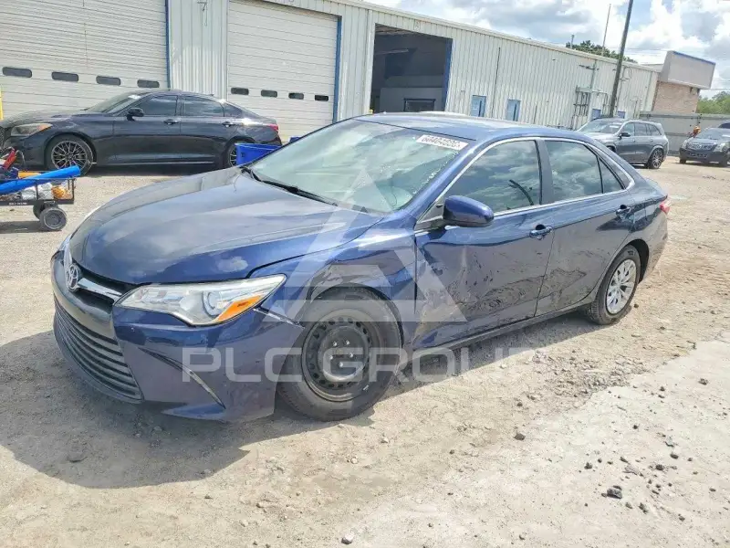 2015 Toyota CAMRY photo