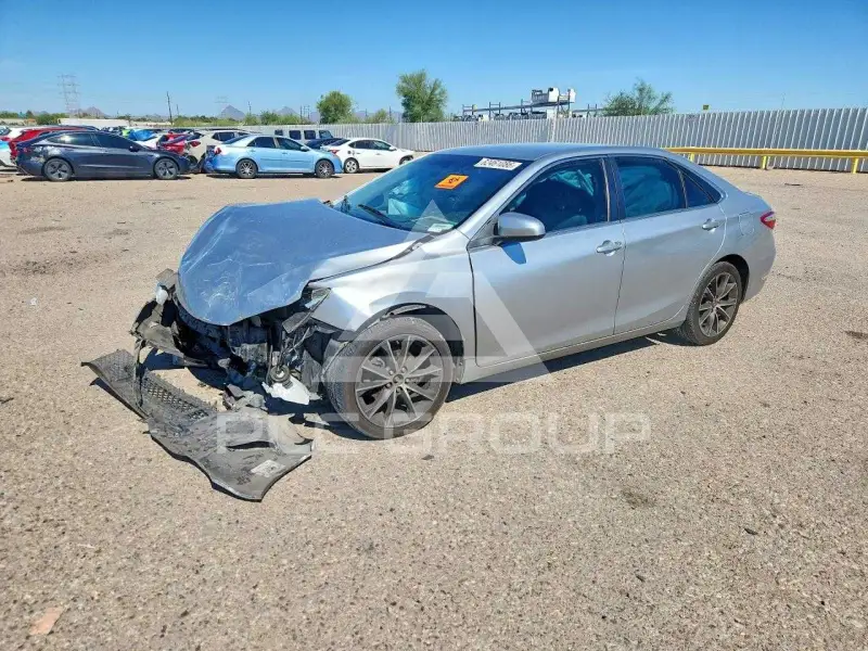 2015 Toyota CAMRY фото