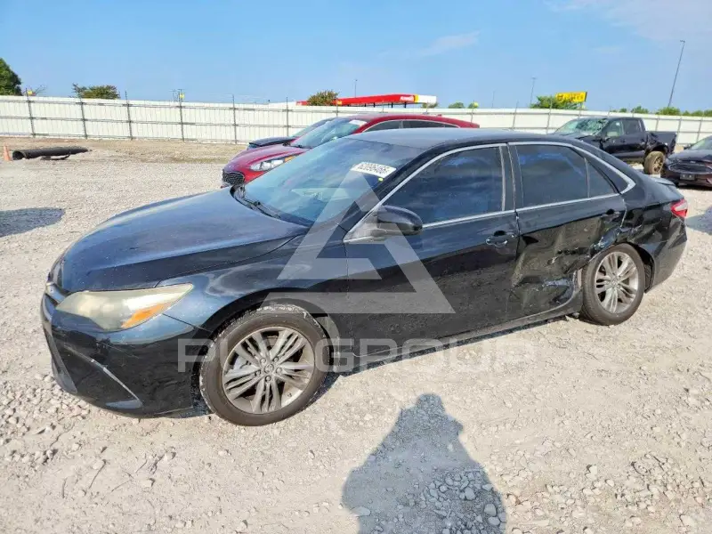 2015 Toyota CAMRY photo