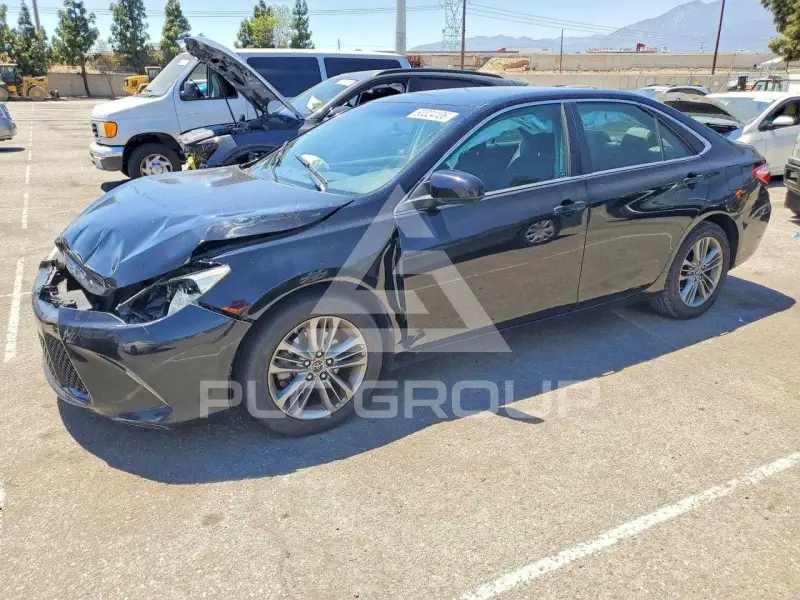 2015 Toyota CAMRY фото
