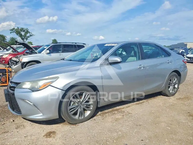 2015 Toyota CAMRY фото