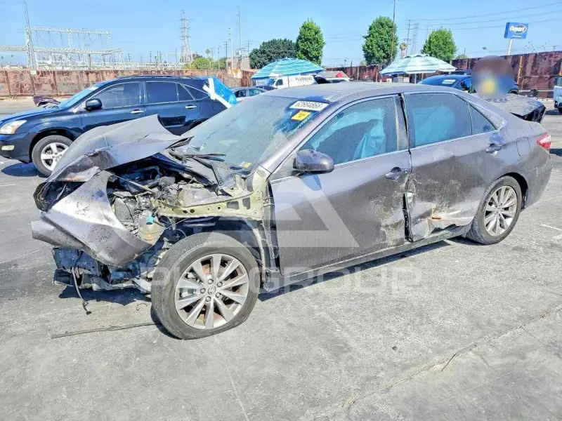2015 Toyota CAMRY фото