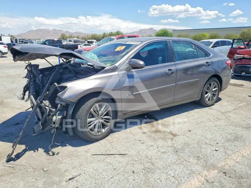 2015 Toyota CAMRY фото