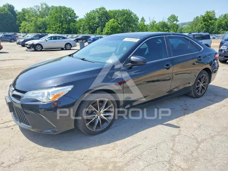 2015 Toyota CAMRY фото